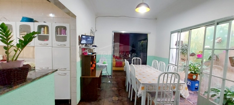 CASA NO BAIRRO SANTA LUZIA