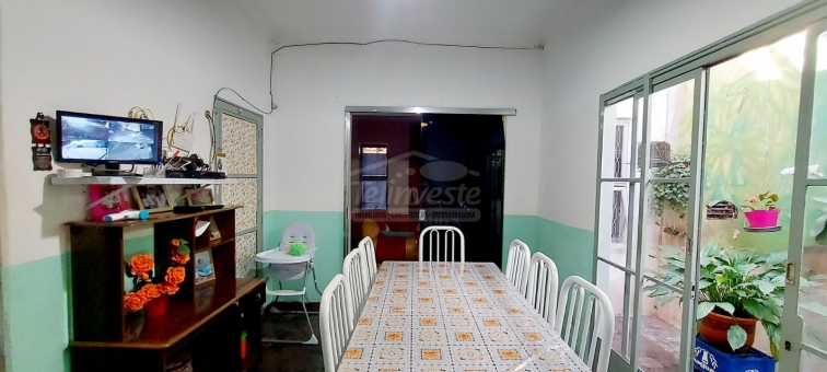 CASA NO BAIRRO SANTA LUZIA