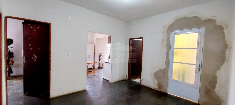 CASA NA LIQUINHA SILVEIRA - ESTUDA PERMUTA POR CHACARA NO CONDOMINIO LUCIANA