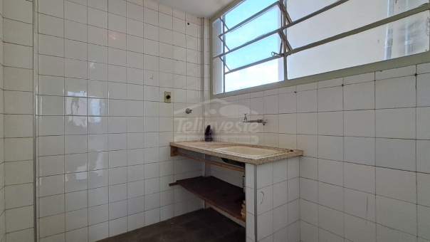 SALA COMERCIAL NO CENTRO 