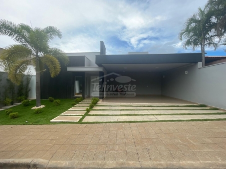 CASA A VENDA NO CONDOM&Iacute;NIO VALE VERDE 