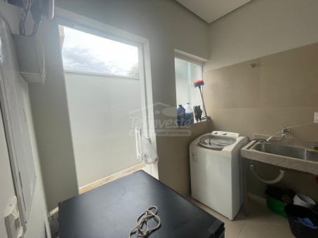 CASA A VENDA NO CONDOM&Iacute;NIO VALE VERDE 
