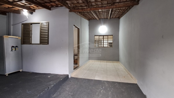 EXCELENTE CASA - CASAR&Atilde;O