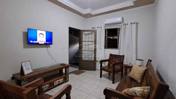 EXCELENTE CASA - CASAR&Atilde;O