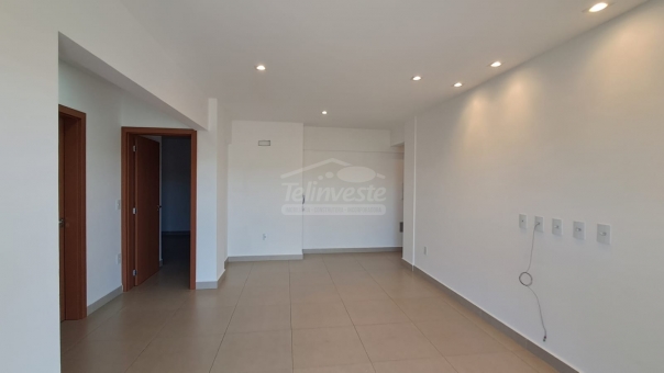 EXCELENTE APARTAMENTO  - CENTRO