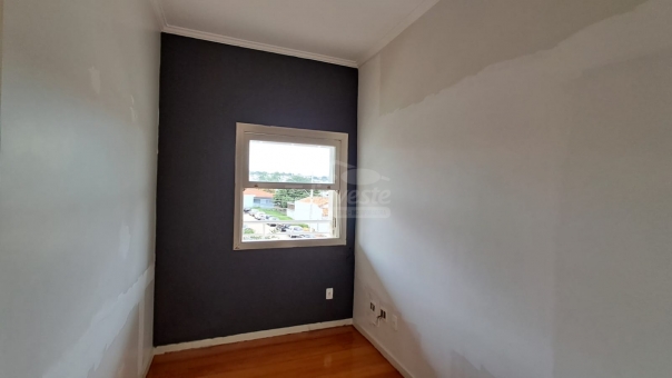 EXCELENTE CASA COMERCIAL 
