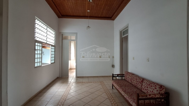 IM&Oacute;VEL A VENDA - CENTRO - PASSOS MG