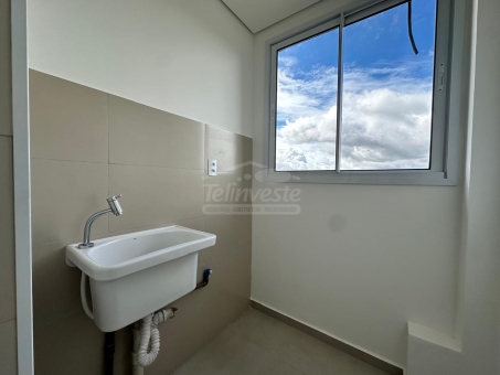 APARTAMENTO A VENDA- AV. JUCA STOCKLER