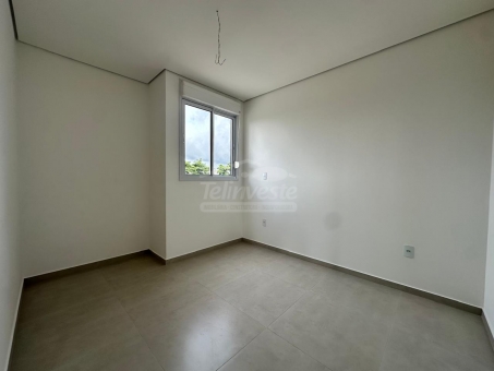 APARTAMENTO A VENDA- AV. JUCA STOCKLER