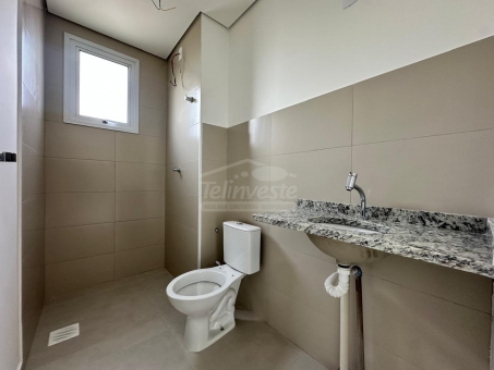 APARTAMENTO A VENDA- AV. JUCA STOCKLER
