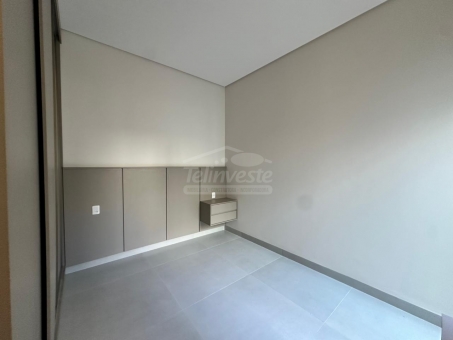 IM&Oacute;VEL DE ALTO PADR&Atilde;O-VILLAGIO D\\