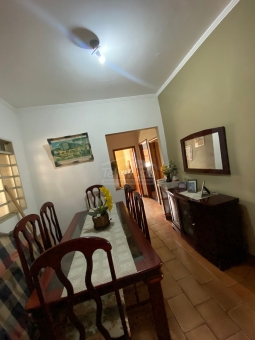 CASA A VENDA BAIRRO SANTA LUZIA 