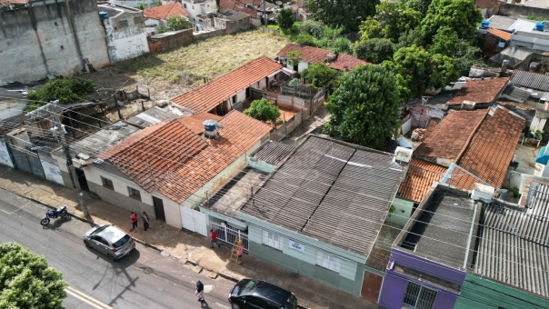 CASA + AREA DE 1097M&sup2; NA JO&Atilde;O PIMENTA 