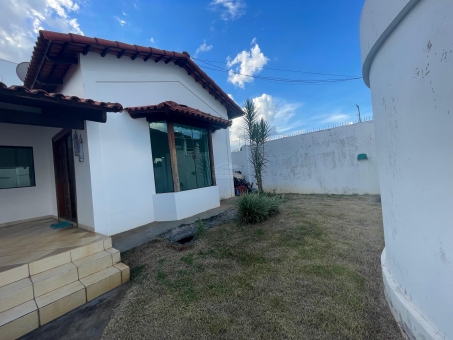 IM&Oacute;VEL A VENDA - BAIRRO MUARAMA 