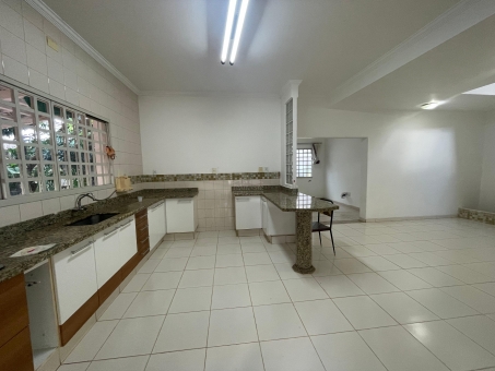 IM&Oacute;VEL A VENDA - BAIRRO MUARAMA 