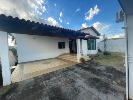 IM&Oacute;VEL A VENDA - BAIRRO MUARAMA 