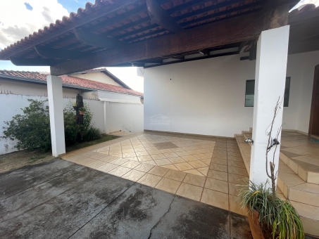 IM&Oacute;VEL A VENDA - BAIRRO MUARAMA 