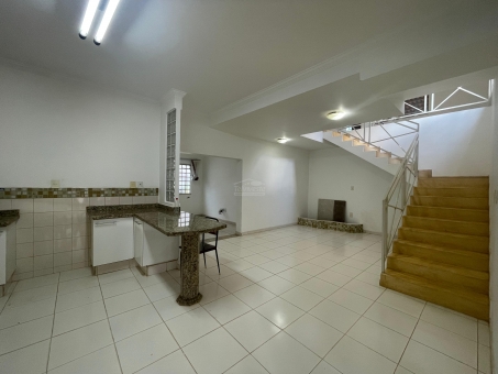 IM&Oacute;VEL A VENDA - BAIRRO MUARAMA 