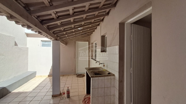 Casa - Fundos
