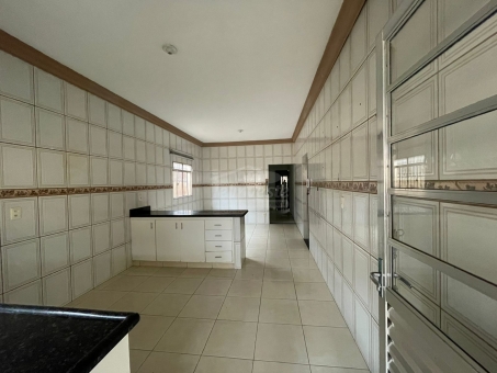 CASA NO NOSSA SENHORA DE LOURDES 