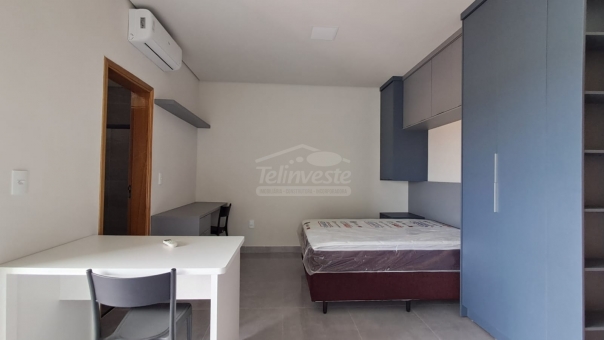 KITNET - PROXIMO A ATHENAS 