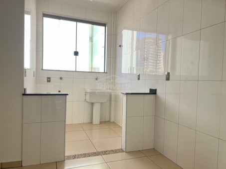 APARTAMENTO CENTRAL PR&Oacute;XIMO AVENIDA DA MODA