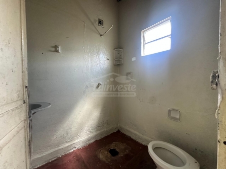 CASA A VENDA - BAIRRO JARDIM CALIF&Oacute;RNIA 