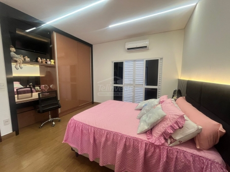 Casa Alto Padr&atilde;o pr&oacute;ximo ao Centro