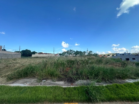 LOTE / TERRENO -  BAIRRO JARDIM CANAD&Aacute; 3