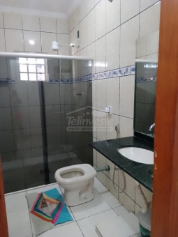 CASA NO PARQUE CASAR&Atilde;O 