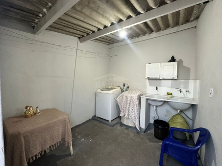 CASA A VENDA COHAB 4
