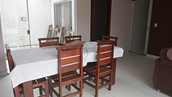 CASA A VENDA - JARDIM FLOREN&Ccedil;A