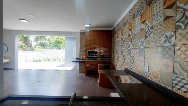 CASA NO BAIRRO PANORAMA