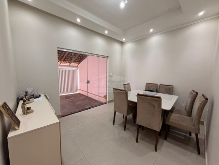 CASA A VENDA - JARDIM FLAMBOYANT