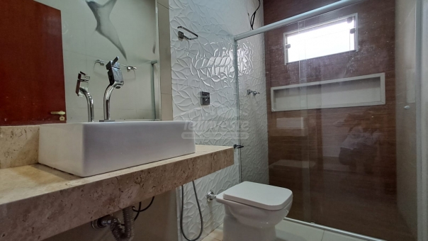 CASA - PARQUE DAS AROEIRAS