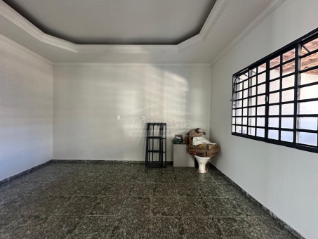 CASA A VENDA - BELA VISTA