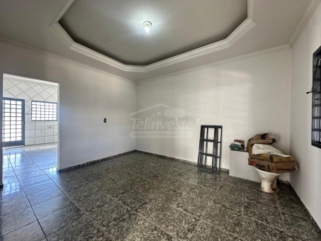 CASA A VENDA - BELA VISTA