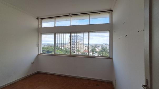 APARTAMENTO - CENTRAL 