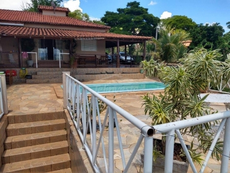 Rancho a venda - Santo Expedito