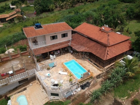 Rancho a venda - Santo Expedito