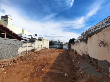 LOTE EXCELENTE LOCALIZA&Ccedil;&Atilde;O - AVENIDA DA MODA