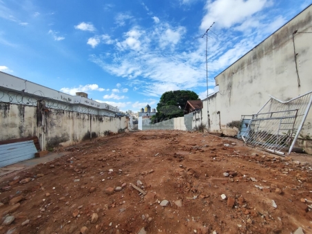 LOTE EXCELENTE LOCALIZA&Ccedil;&Atilde;O - AVENIDA DA MODA
