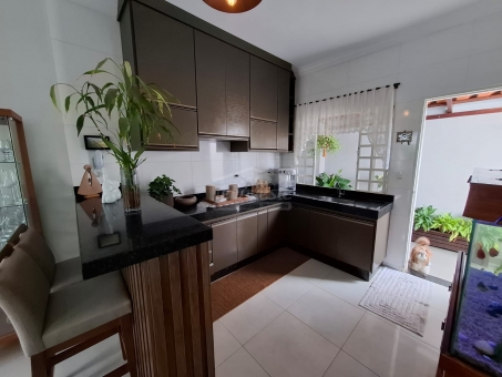 CASA NO PENHA 2