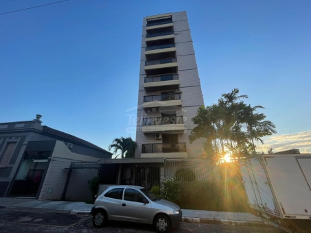 APARTAMENTO NO CENTRO