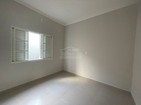 2 Casas no Centro de S&atilde;o Jo&atilde;o Batista do Gloria 