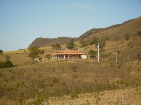 EXCELENTE FAZENDA A VENDA - DELFIN&Oacute;POLIS 