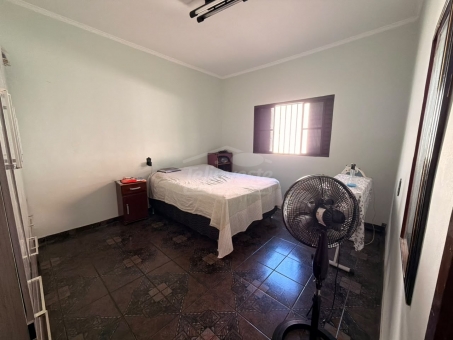 Casa + c&ocirc;modo comercial &agrave; venda - JD Primavera