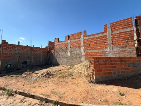 Casa + c&ocirc;modo comercial &agrave; venda - JD Primavera