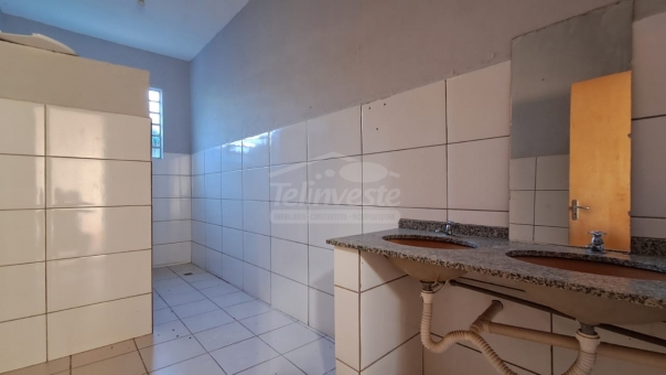 COMODO COMERCIAL - SANTA LUZIA