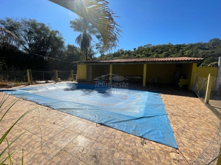 SITIO A VENDA EM PASSOS